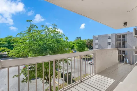 1101 SW 122nd Avenue Miami FL 33184