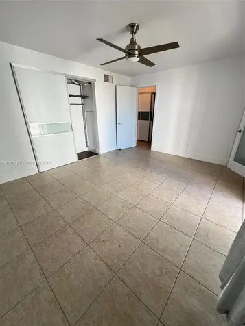 1340 Lincoln Road Miami Beach FL 33139