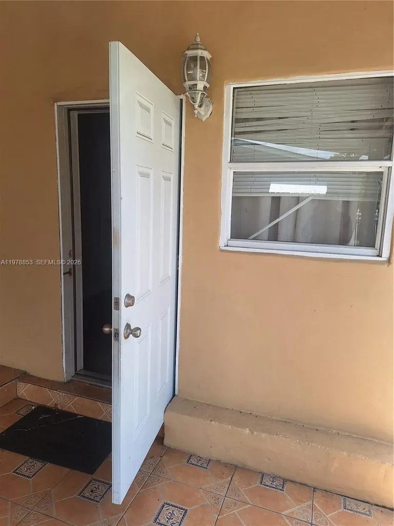 771 NE 177th Street Miami FL 33162