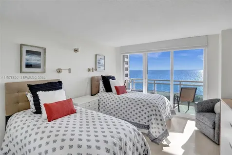 6917 Collins Avenue Miami Beach FL 33141