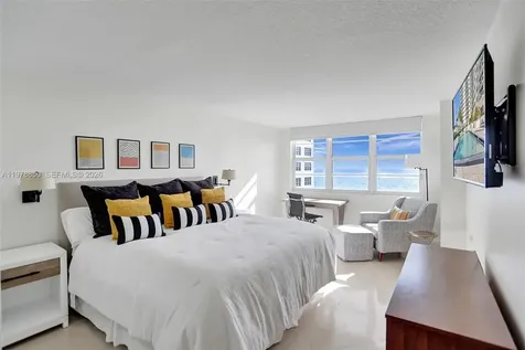 6917 Collins Avenue Miami Beach FL 33141