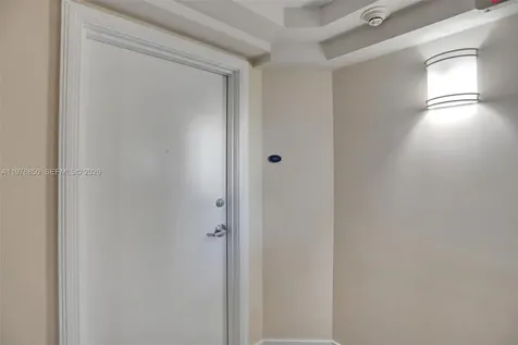 6917 Collins Avenue Miami Beach FL 33141