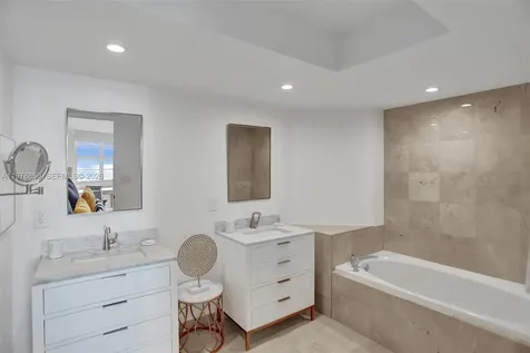 6917 Collins Avenue Miami Beach FL 33141