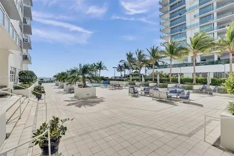 6917 Collins Avenue Miami Beach FL 33141