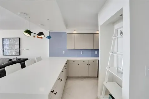 6917 Collins Avenue Miami Beach FL 33141