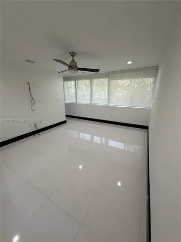 2699 Tigertail Avenue Miami FL 33133