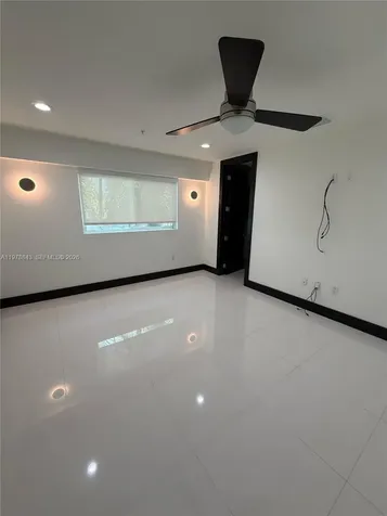 2699 Tigertail Avenue Miami FL 33133