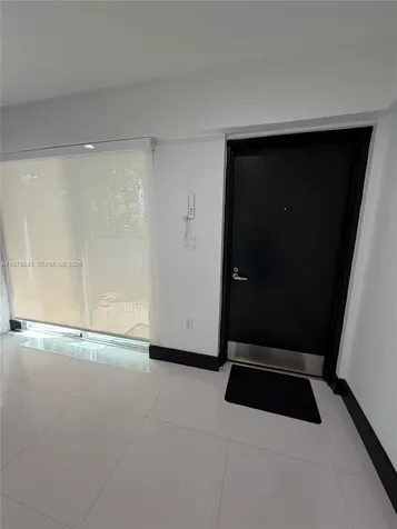 2699 Tigertail Avenue Miami FL 33133