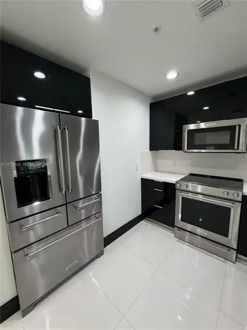 2699 Tigertail Avenue Miami FL 33133