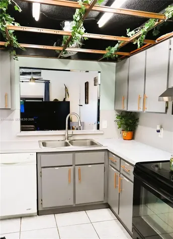 4224 SW 87th Terrace Cooper City FL 33328