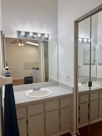 4224 SW 87th Terrace Cooper City FL 33328