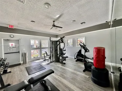 815 W Boynton Beach Boulevard Boynton Beach FL 33426