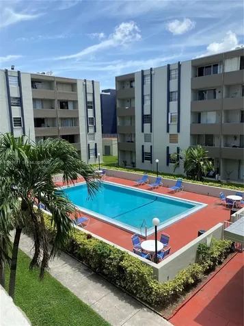 10090 NW 80th Court Hialeah Gardens FL 33016