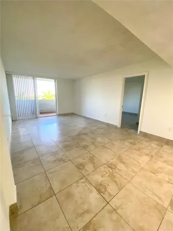 10090 NW 80th Court Hialeah Gardens FL 33016
