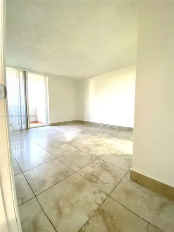 10090 NW 80th Court Hialeah Gardens FL 33016
