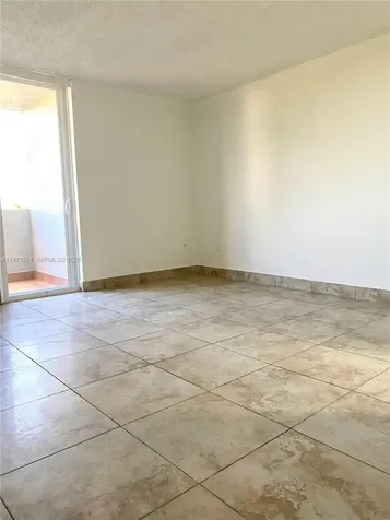 10090 NW 80th Court Hialeah Gardens FL 33016