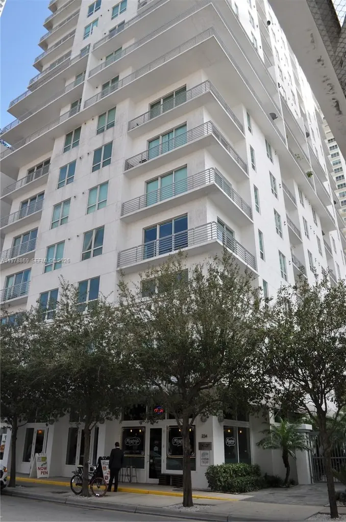 234 NE 3rd Street Miami FL 33132