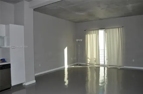 234 NE 3rd Street Miami FL 33132