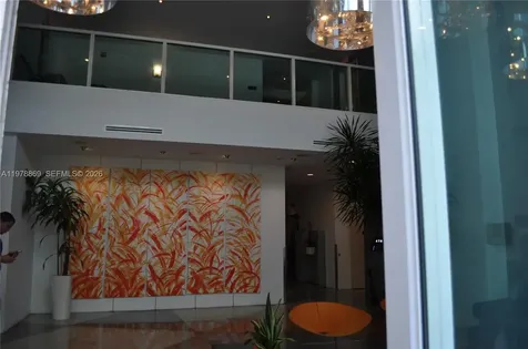 234 NE 3rd Street Miami FL 33132