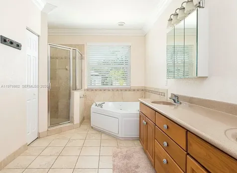 208 SE 15th Street Dania Beach FL 33004