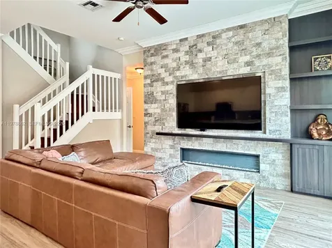 208 SE 15th Street Dania Beach FL 33004