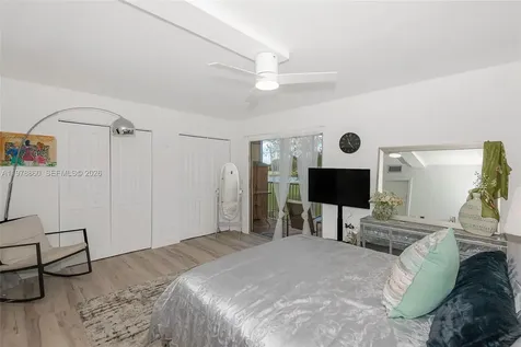 300 SW 134th Way Pembroke Pines FL 33027