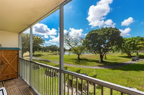 300 SW 134th Way Pembroke Pines FL 33027