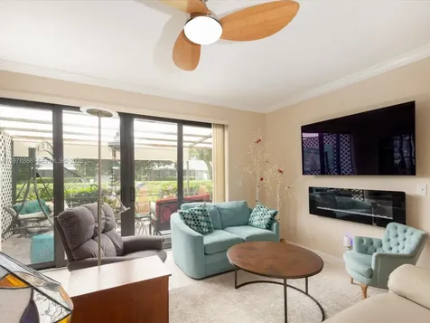 8652 Via Reale Boca Raton FL 33496
