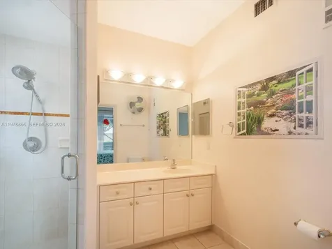 8652 Via Reale Boca Raton FL 33496