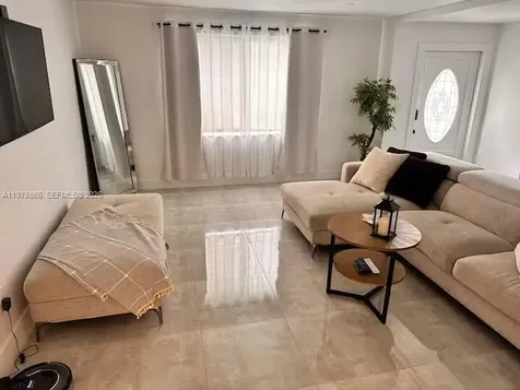 1904 SW 28th Street Fort Lauderdale FL 33315