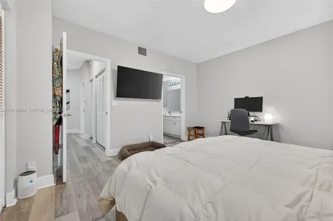 1594 Barcelona Way Weston FL 33327