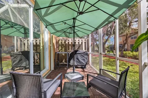 1594 Barcelona Way Weston FL 33327
