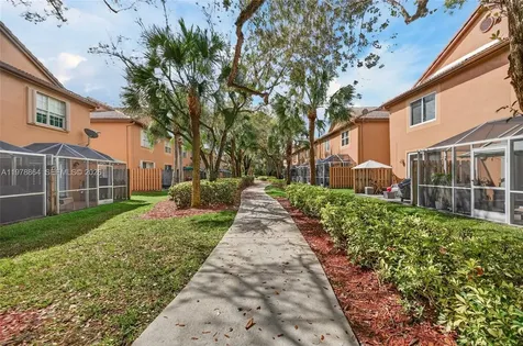 1594 Barcelona Way Weston FL 33327