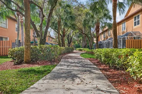 1594 Barcelona Way Weston FL 33327
