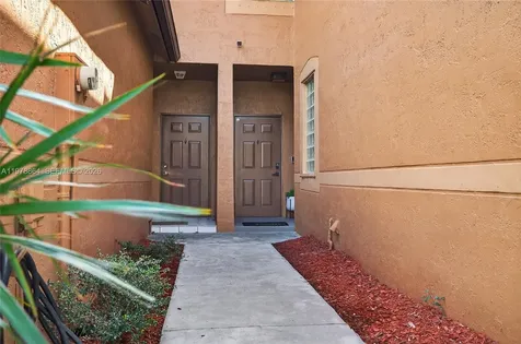 1594 Barcelona Way Weston FL 33327