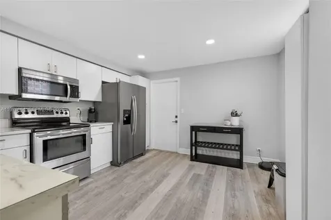 1594 Barcelona Way Weston FL 33327