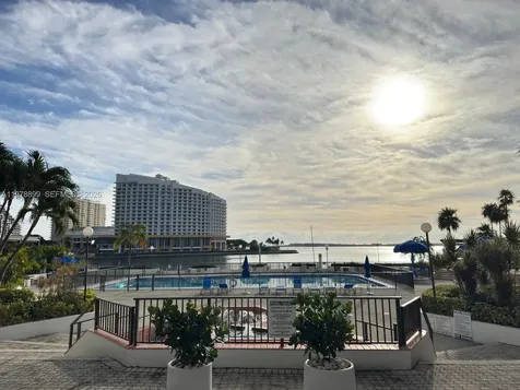 999 Brickell Bay Drive Miami FL 33131