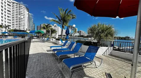 999 Brickell Bay Drive Miami FL 33131
