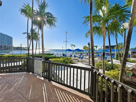 999 Brickell Bay Drive Miami FL 33131
