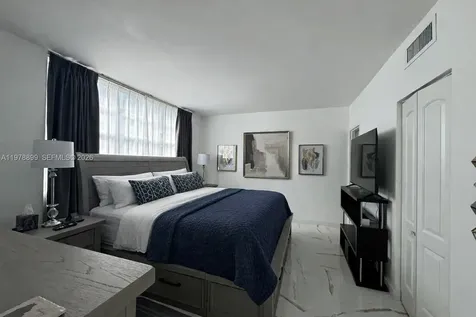 999 Brickell Bay Drive Miami FL 33131