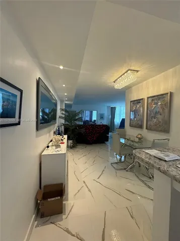 999 Brickell Bay Drive Miami FL 33131