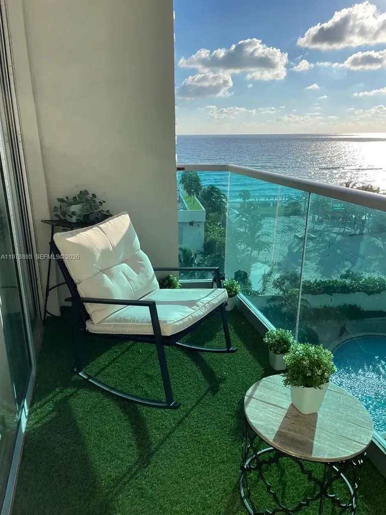 4001 S Ocean Drive Hollywood FL 33019