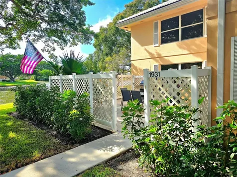 1931 Hartford Court West Palm Beach FL 33409