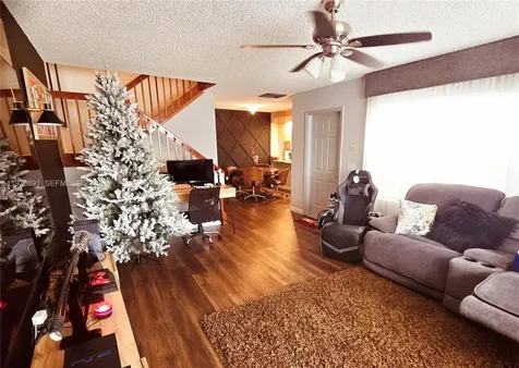 1931 Hartford Court West Palm Beach FL 33409