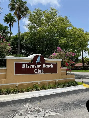 15581 SW 104th Terrace Miami FL 33196