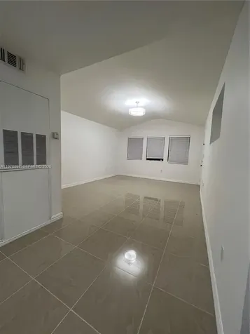 15581 SW 104th Terrace Miami FL 33196
