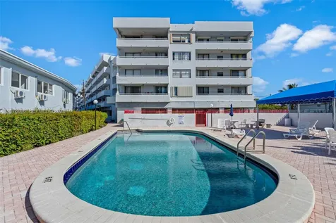7300 Wayne Avenue Miami Beach FL 33141