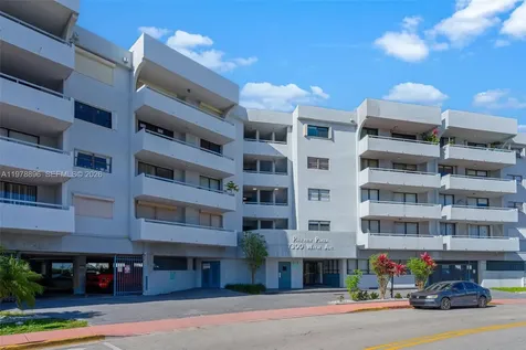 7300 Wayne Avenue Miami Beach FL 33141