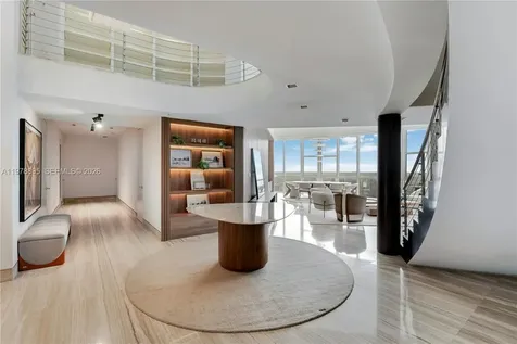 18201 E Collins Avenue Sunny Isles Beach FL 33160