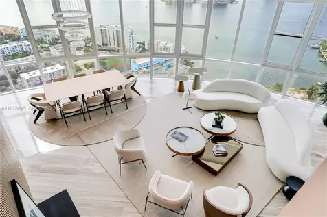 18201 E Collins Avenue Sunny Isles Beach FL 33160